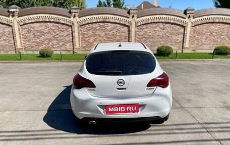 Opel Astra J, 2011 год, 640 000 рублей, 9 фотография