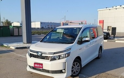 Toyota Voxy III, 2014 год, 1 900 000 рублей, 1 фотография