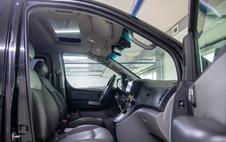 Hyundai Grand Starex Grand Starex I рестайлинг 2, 2012 год, 1 350 000 рублей, 9 фотография