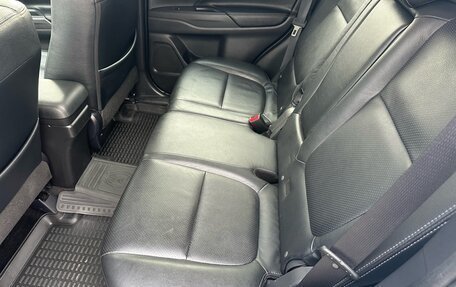 Mitsubishi Outlander III рестайлинг 3, 2015 год, 1 690 000 рублей, 15 фотография