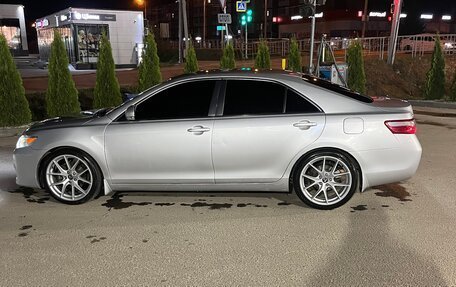 Toyota Camry, 2010 год, 1 250 000 рублей, 1 фотография