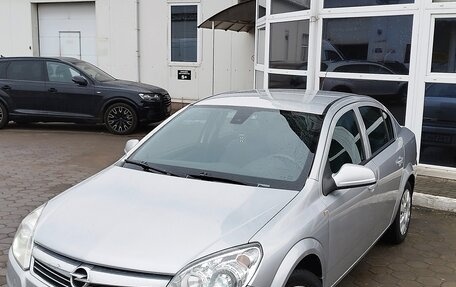 Opel Astra H, 2011 год, 665 000 рублей, 2 фотография