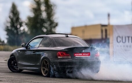 BMW 1 серия, 2008 год, 2 350 000 рублей, 4 фотография