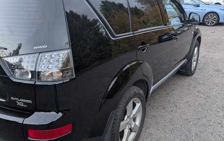 Mitsubishi Outlander III рестайлинг 3, 2008 год, 1 350 000 рублей, 7 фотография