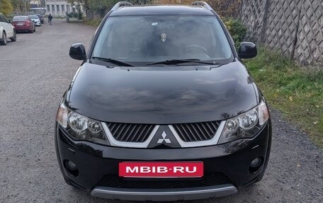 Mitsubishi Outlander III рестайлинг 3, 2008 год, 1 350 000 рублей, 5 фотография