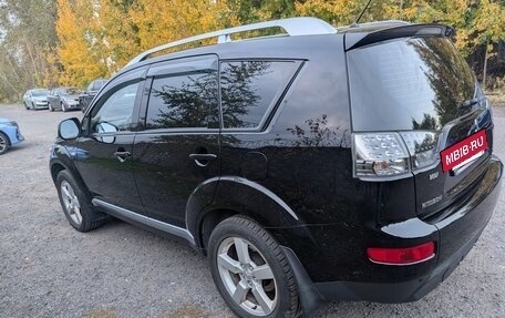 Mitsubishi Outlander III рестайлинг 3, 2008 год, 1 350 000 рублей, 9 фотография
