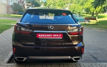 Lexus RX IV рестайлинг, 2018 год, 3 700 000 рублей, 5 фотография