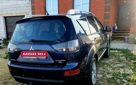 Mitsubishi Outlander III рестайлинг 3, 2008 год, 930 000 рублей, 3 фотография