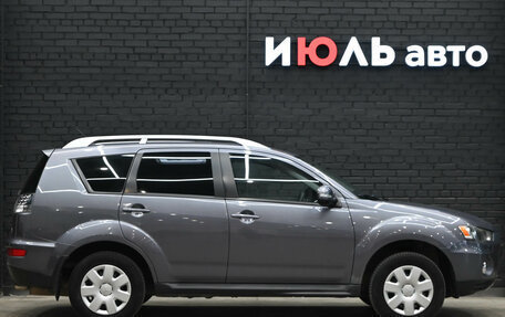 Mitsubishi Outlander III рестайлинг 3, 2010 год, 1 195 000 рублей, 9 фотография