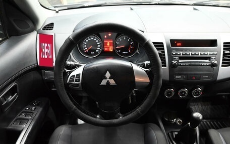 Mitsubishi Outlander III рестайлинг 3, 2010 год, 1 195 000 рублей, 12 фотография