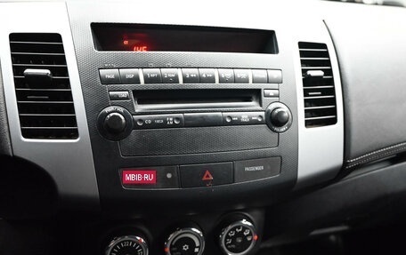 Mitsubishi Outlander III рестайлинг 3, 2010 год, 1 195 000 рублей, 15 фотография