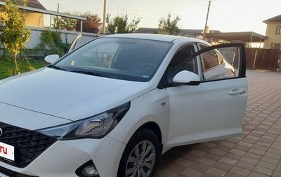 Hyundai Solaris II рестайлинг, 2020 год, 1 800 000 рублей, 1 фотография