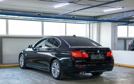 BMW 5 серия, 2015 год, 1 800 000 рублей, 5 фотография