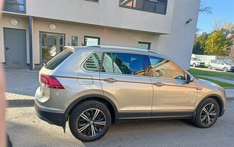 Volkswagen Tiguan II, 2017 год, 2 389 000 рублей, 7 фотография