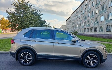 Volkswagen Tiguan II, 2017 год, 2 389 000 рублей, 8 фотография