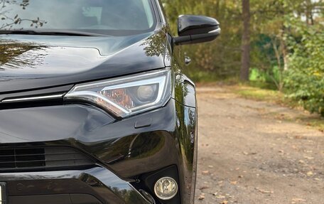 Toyota RAV4, 2018 год, 3 000 000 рублей, 7 фотография
