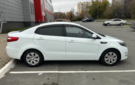 KIA Rio III рестайлинг, 2012 год, 1 000 000 рублей, 3 фотография