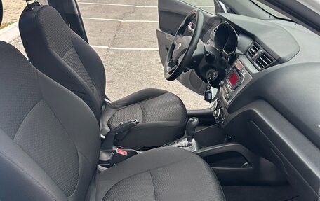 KIA Rio III рестайлинг, 2012 год, 1 000 000 рублей, 8 фотография