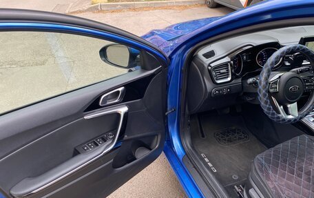 KIA cee'd III, 2019 год, 1 700 000 рублей, 14 фотография