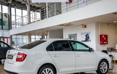 Skoda Rapid I, 2018 год, 1 398 000 рублей, 7 фотография