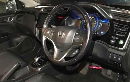 Honda Grace I, 2016 год, 1 150 000 рублей, 8 фотография