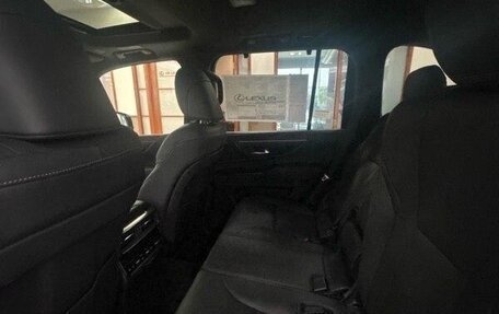 Lexus LX, 2025 год, 22 000 000 рублей, 7 фотография