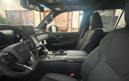 Lexus LX, 2025 год, 22 000 000 рублей, 9 фотография