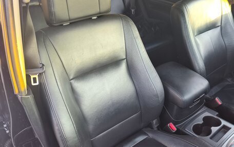 Mitsubishi Pajero IV, 2012 год, 1 570 000 рублей, 9 фотография