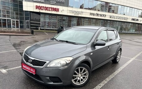 KIA cee'd I рестайлинг, 2011 год, 499 000 рублей, 1 фотография