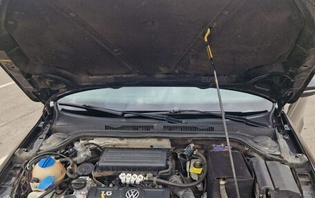 Volkswagen Jetta VI, 2015 год, 950 000 рублей, 8 фотография
