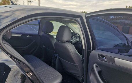 Volkswagen Jetta VI, 2015 год, 950 000 рублей, 14 фотография