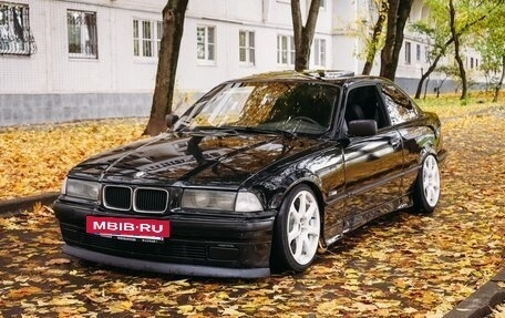 BMW 3 серия, 1994 год, 590 000 рублей, 2 фотография
