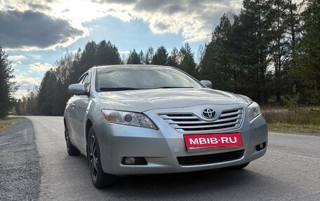 Toyota Camry, 2006 год, 1 200 000 рублей, 2 фотография