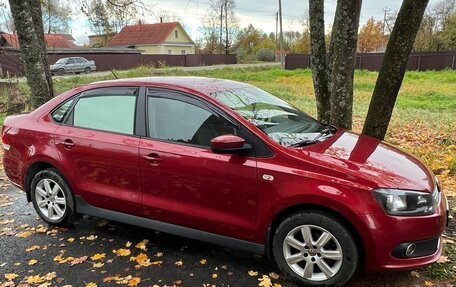 Volkswagen Polo VI (EU Market), 2010 год, 870 000 рублей, 1 фотография