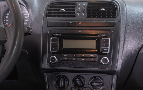 Volkswagen Polo VI (EU Market), 2014 год, 649 000 рублей, 13 фотография