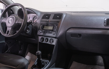 Volkswagen Polo VI (EU Market), 2014 год, 649 000 рублей, 15 фотография
