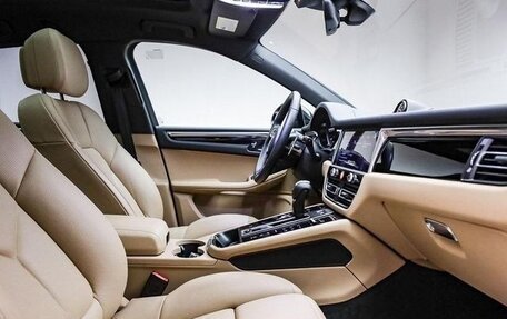 Porsche Macan I рестайлинг, 2025 год, 8 764 000 рублей, 2 фотография