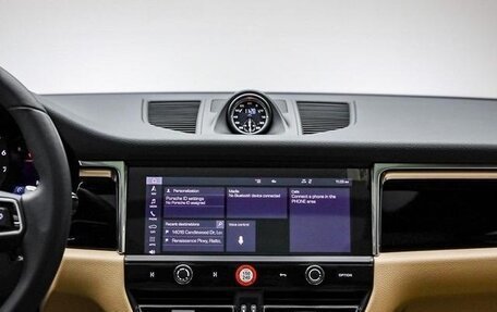 Porsche Macan I рестайлинг, 2025 год, 8 764 000 рублей, 6 фотография