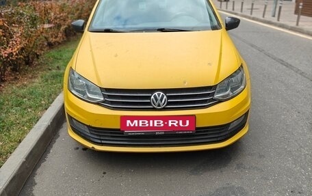 Volkswagen Polo VI (EU Market), 2019 год, 1 100 000 рублей, 2 фотография
