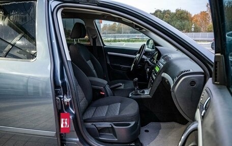 Skoda Octavia, 2010 год, 700 000 рублей, 10 фотография