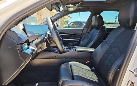 BMW 5 серия, 2025 год, 5 524 000 рублей, 13 фотография
