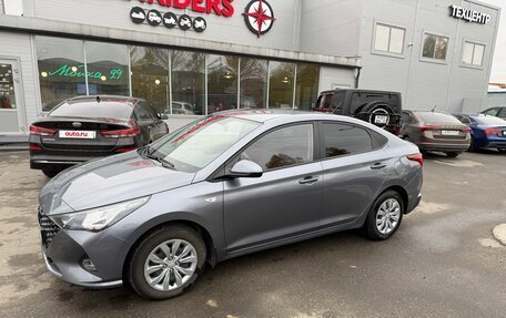 Hyundai Solaris II рестайлинг, 2020 год, 1 650 000 рублей, 5 фотография