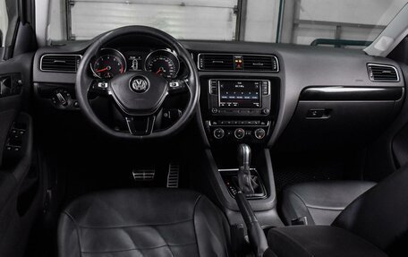 Volkswagen Jetta VI, 2018 год, 1 279 000 рублей, 6 фотография
