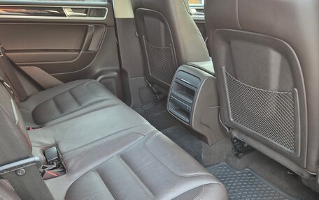 Volkswagen Touareg III, 2016 год, 3 650 000 рублей, 22 фотография