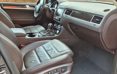Volkswagen Touareg III, 2016 год, 3 650 000 рублей, 20 фотография