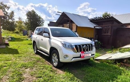Toyota Land Cruiser Prado 150 рестайлинг 2, 2014 год, 3 800 000 рублей, 2 фотография
