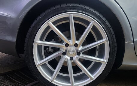 Mercedes-Benz CLS, 2012 год, 2 550 000 рублей, 34 фотография