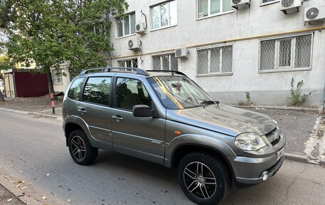 Chevrolet Niva I рестайлинг, 2010 год, 430 000 рублей, 8 фотография