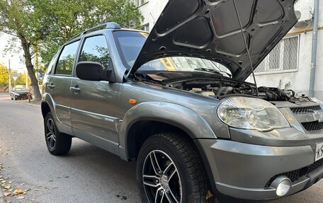 Chevrolet Niva I рестайлинг, 2010 год, 430 000 рублей, 14 фотография