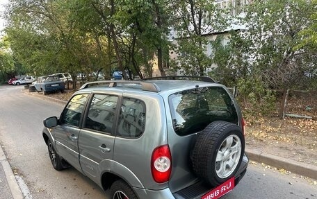 Chevrolet Niva I рестайлинг, 2010 год, 430 000 рублей, 4 фотография